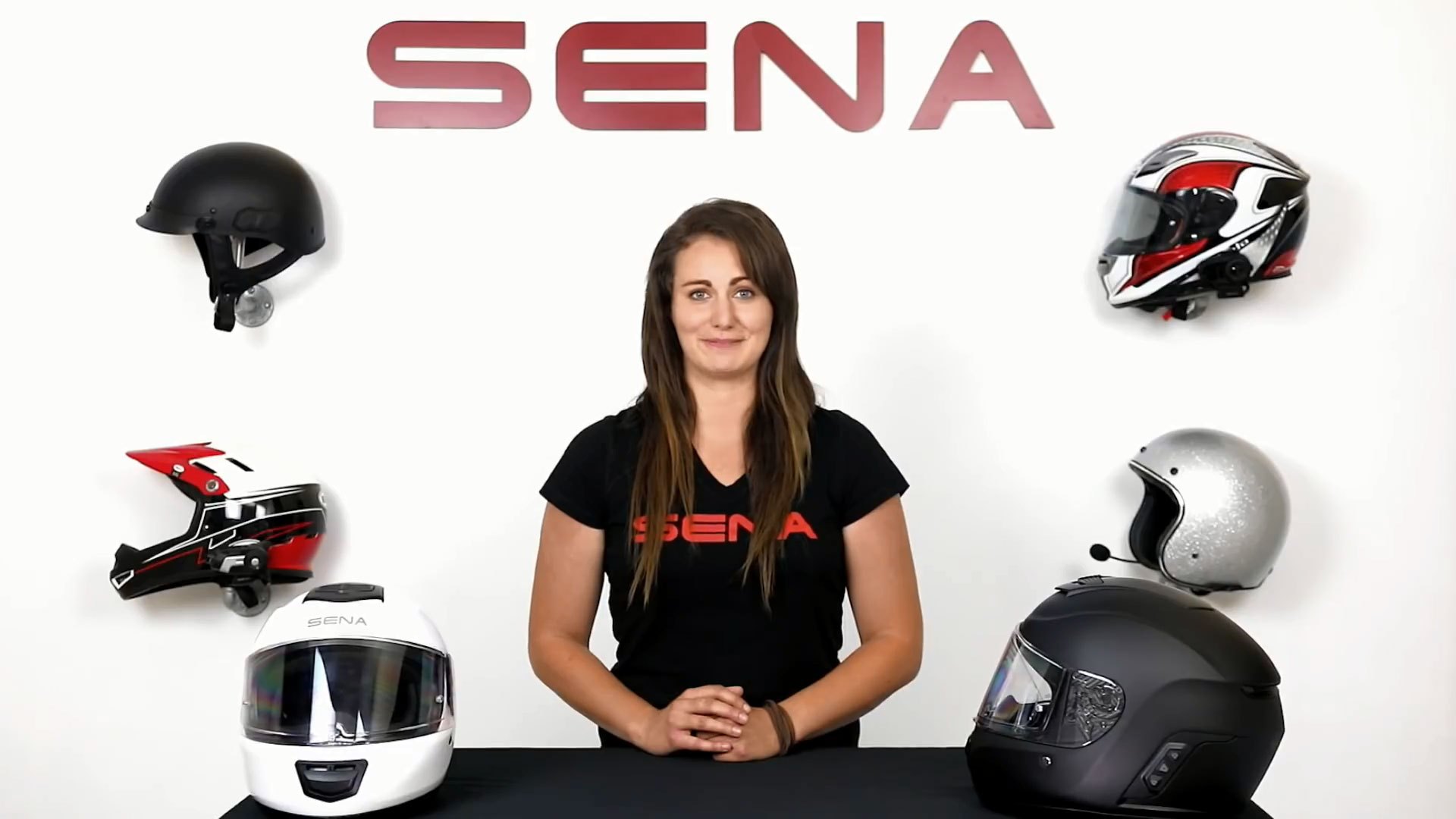 Sena® - Tech Talk: Momentum Bluetooth Full Face Helmet Preview